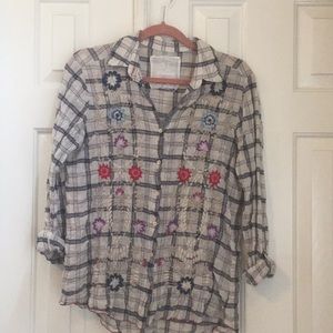 Johnny Was 3J button down top Small